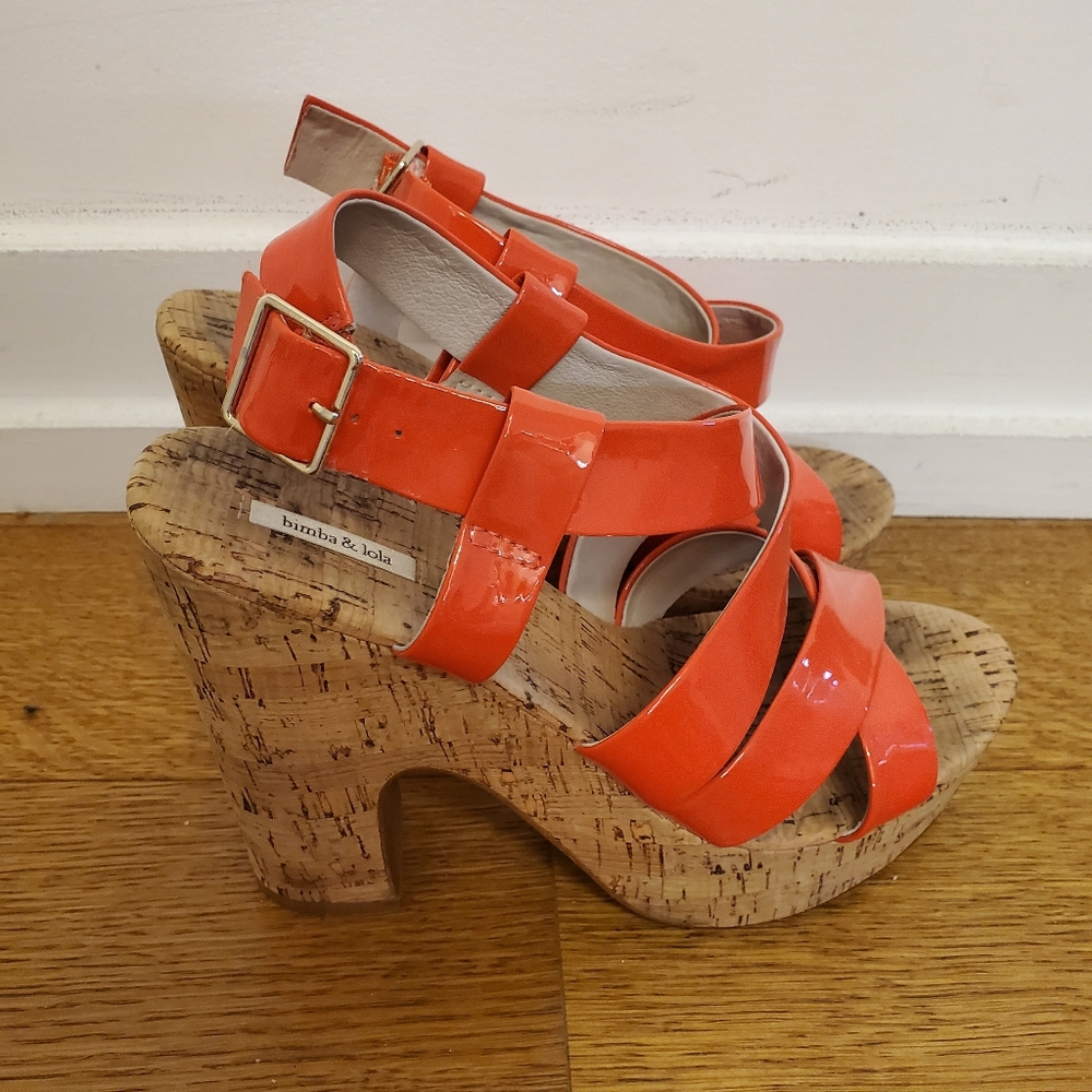 Heels - Picture 2 of 2